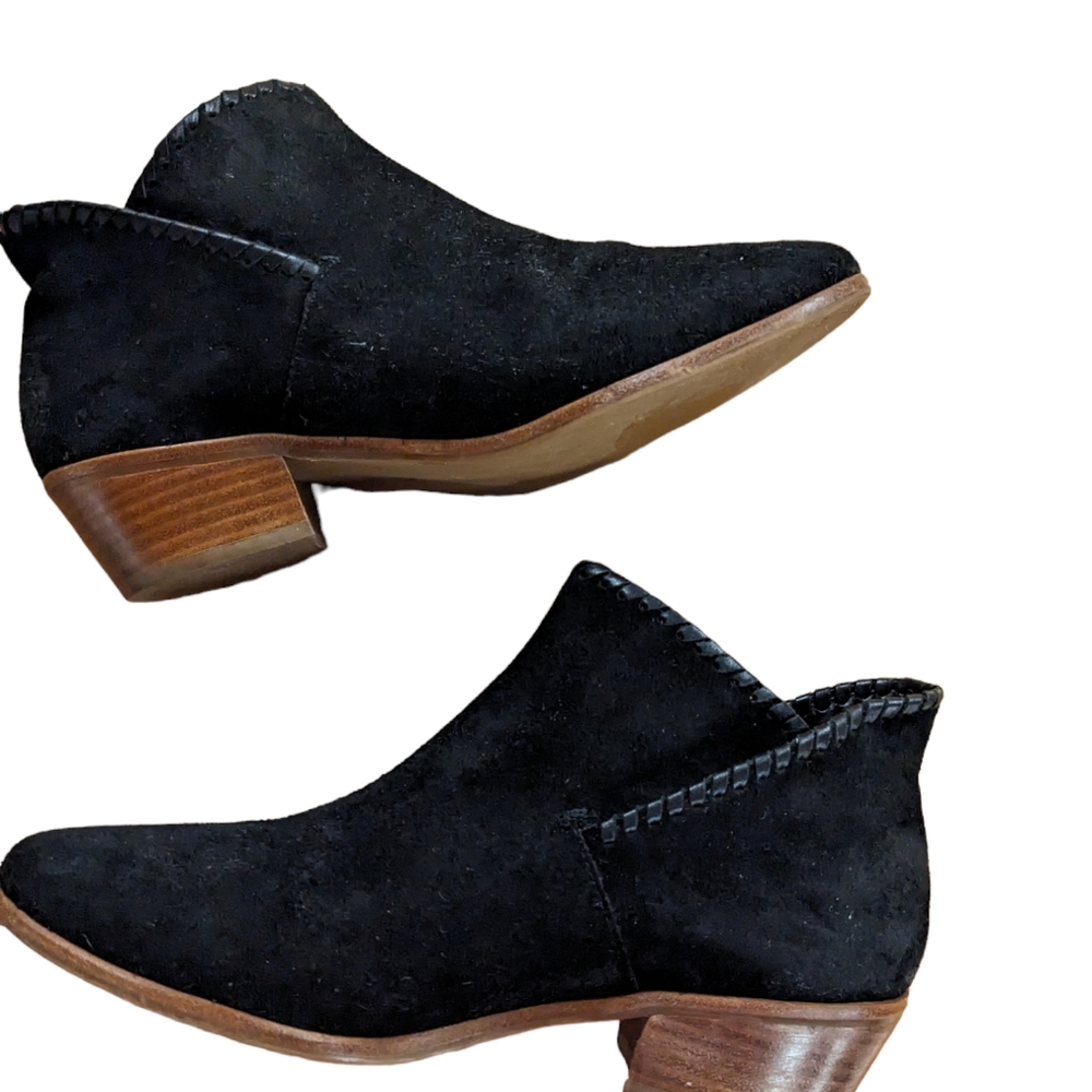 Jack Rogers Sadie Black Suede Booties Size 8 - Picture 3 of 14